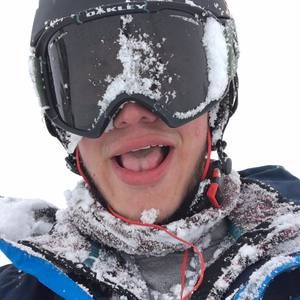 Meet your Posher, Kye